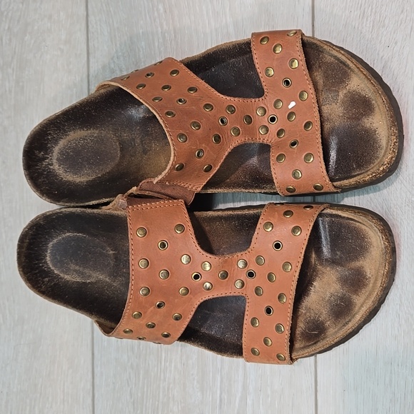 Betula By Birkenstock Women Studded Brown Slide Sandals Shoes Sz 40/9-9.5 Narrow - Picture 3 of 13